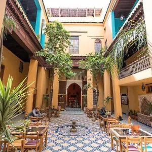 Medina Social Club ** פס